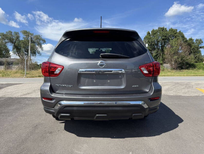 2017 Nissan Pathfinder S