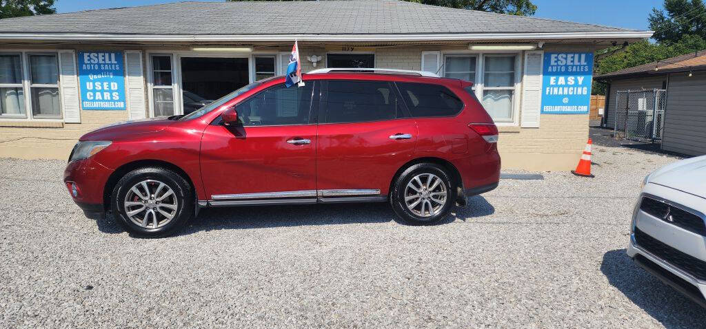 2015 Nissan Pathfinder for sale at ESELL AUTO SALES in Cahokia, IL