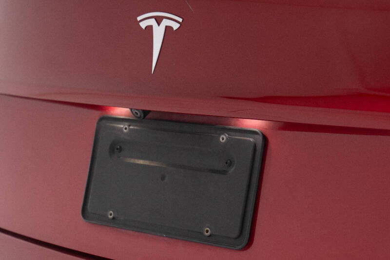 2019 Tesla Model 3 Base photo 22