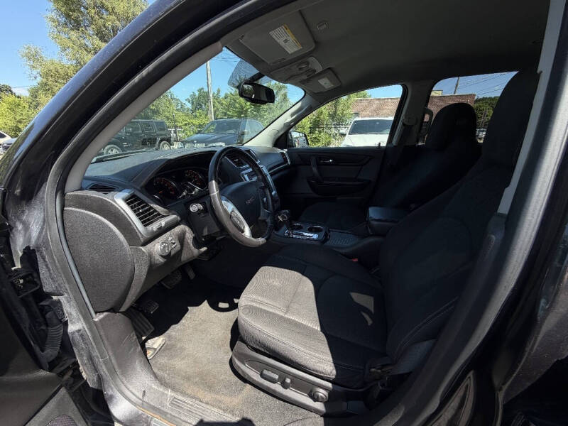 2016 GMC Acadia SLE-2