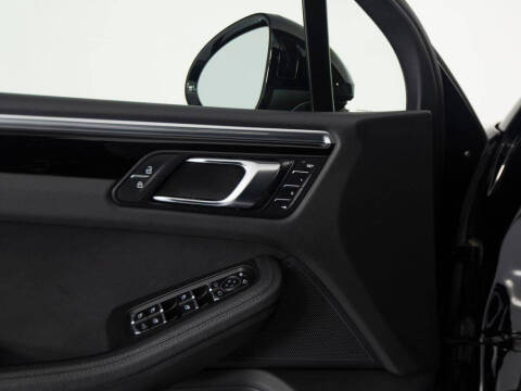 2020 Porsche Macan