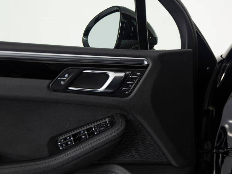 2020 Porsche Macan