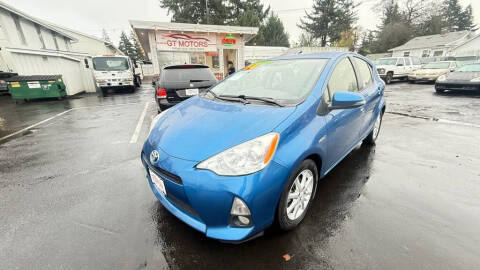 2014 Toyota Prius c Four
