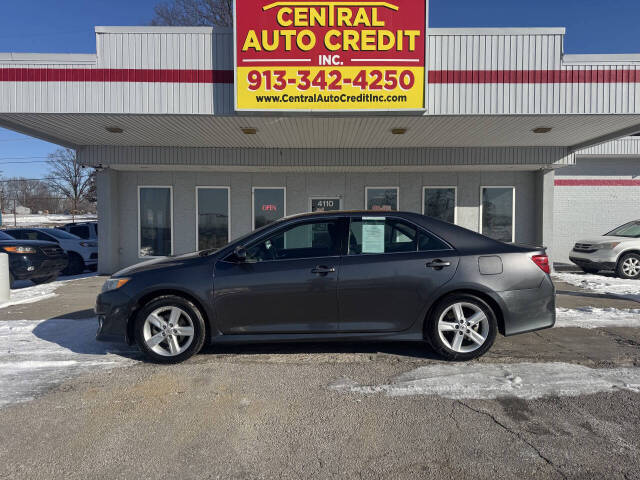Image 2 of 2013 Toyota Camry