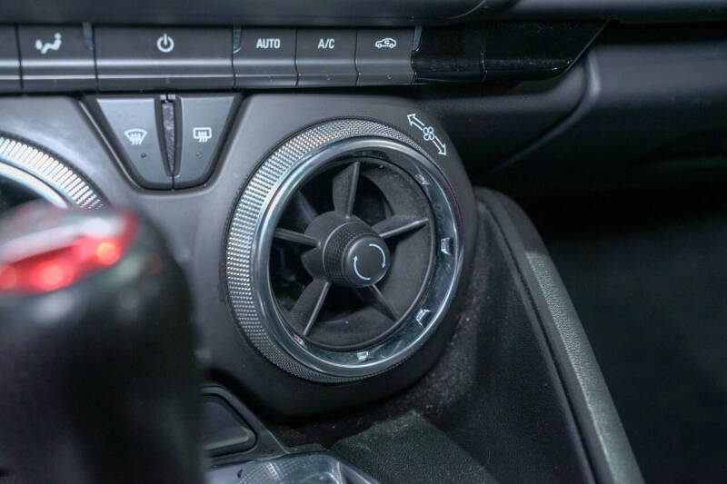 2022 Chevrolet Camaro LT1