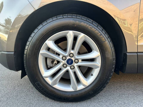 2019 Ford Edge SEL