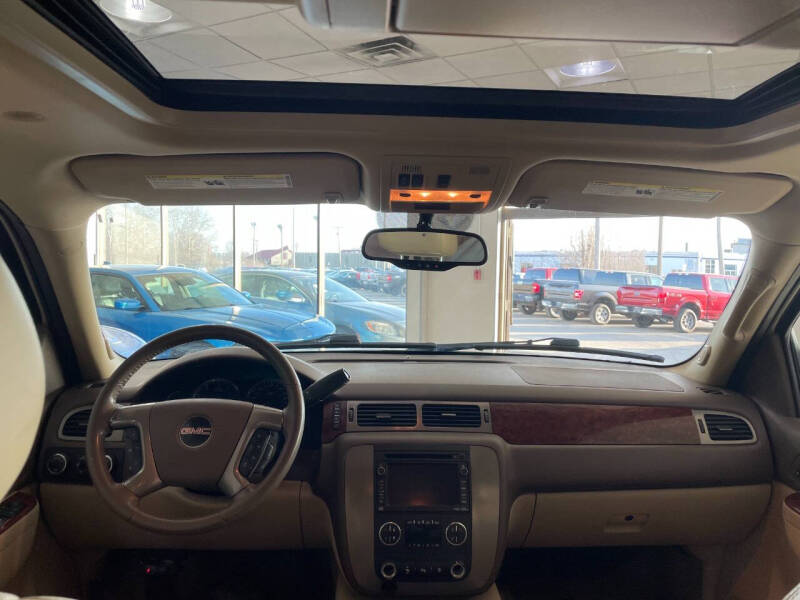 2010 GMC Yukon XL SLT