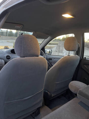 1999 Toyota Vitz Yaris