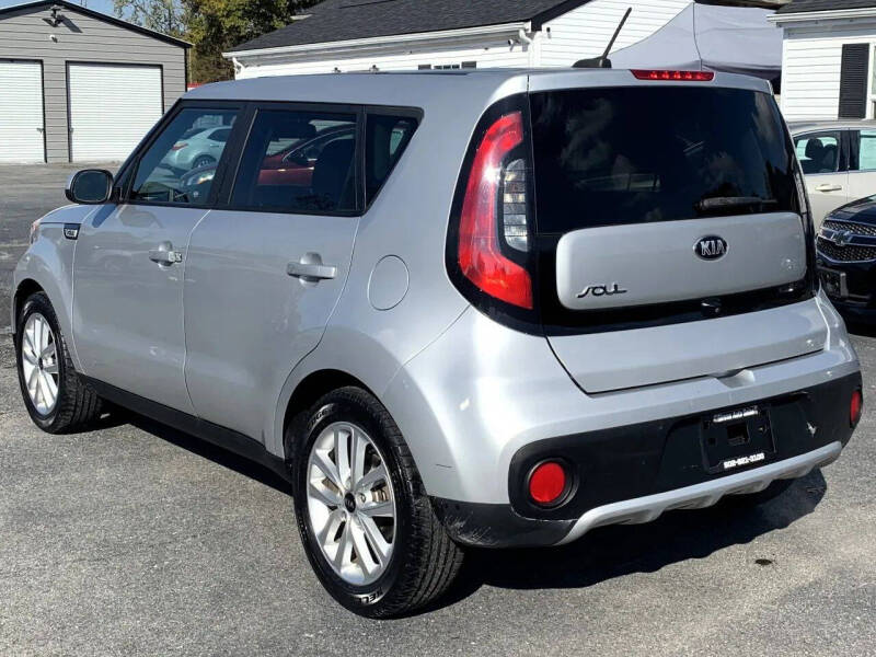 2018 Kia Soul +