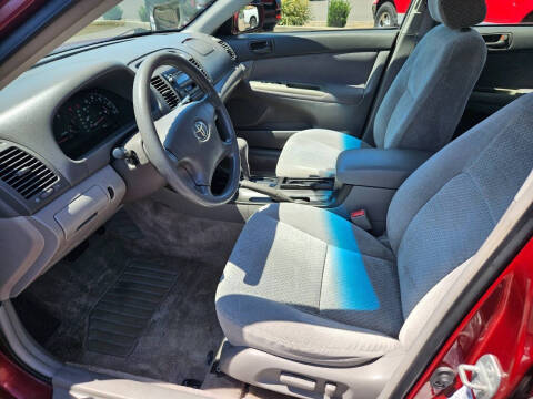 2003 Toyota Camry LE