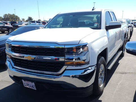 2018 Chevrolet Silverado 1500 for sale at Los Primos Auto Plaza in Brentwood CA