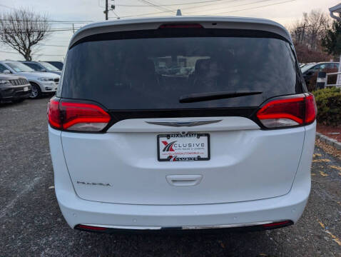 2018 Chrysler Pacifica Touring L