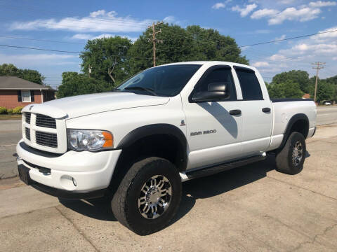 2004 Dodge Ram Pickup 2500 for sale at E Motors LLC in Anderson SC