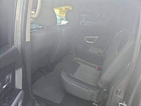 2017 Nissan Titan XD SV