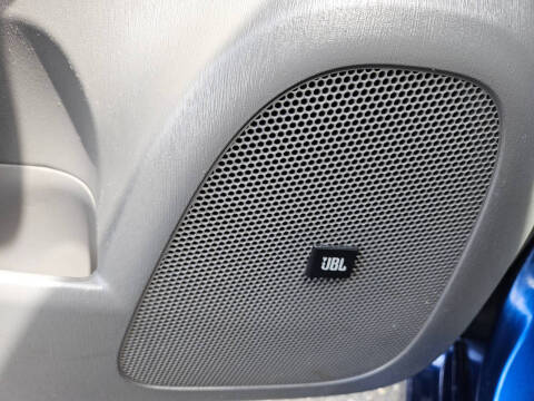 2010 Toyota Prius III