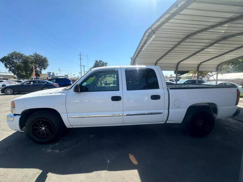 2006 GMC Sierra 1500 SLT photo 6