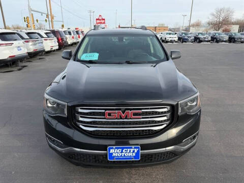 2017 GMC Acadia SLE-2