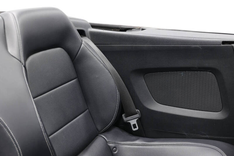 2016 Ford Mustang EcoBoost Premium