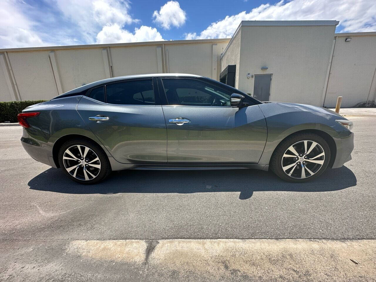 2016 Nissan Maxima  - $14,999