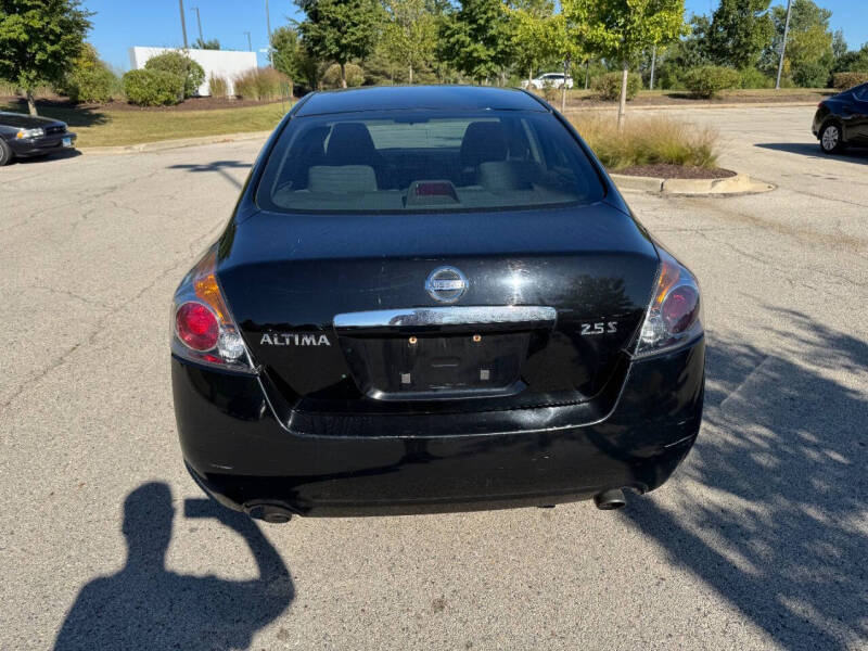 2009 Nissan Altima S photo 5