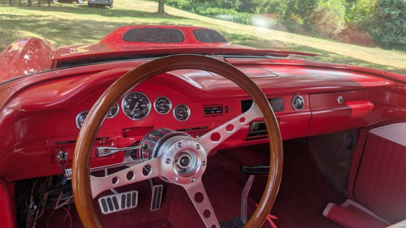 1957 Ford MODEL 300