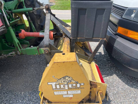 2009 John Deere 5085 M