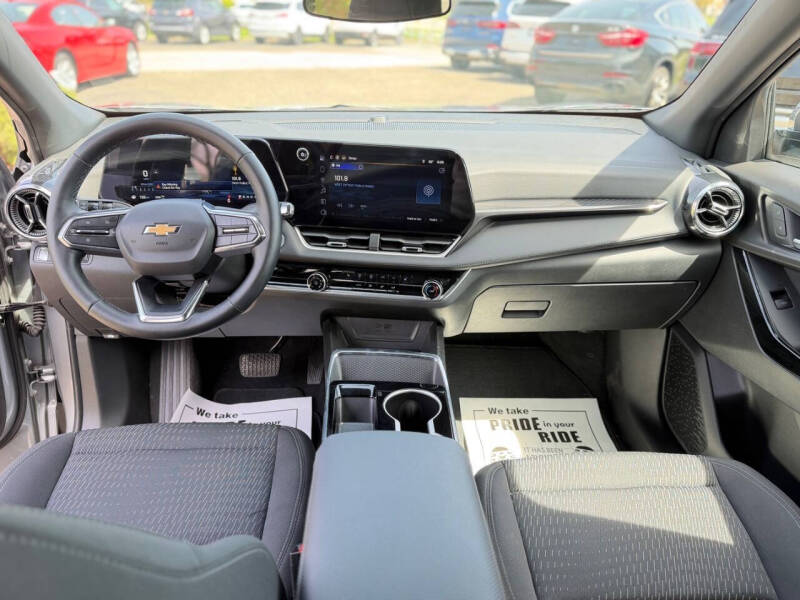2025 Chevrolet Equinox LT