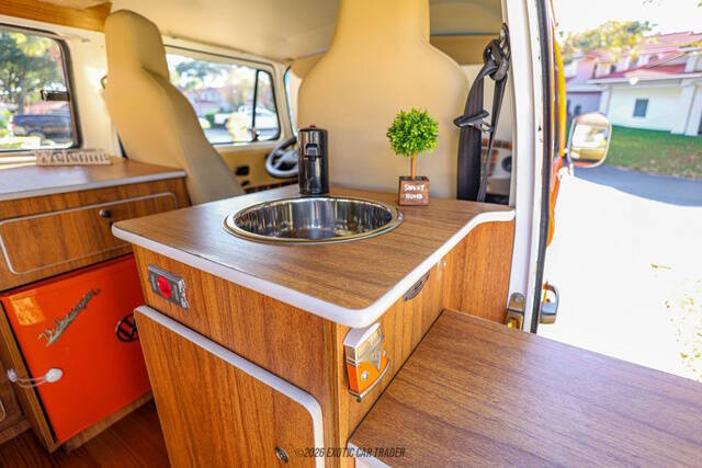 2011 Volkswagen Type 2