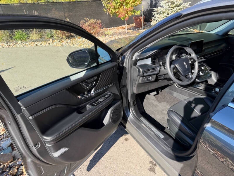 2022 Lincoln Corsair Standard