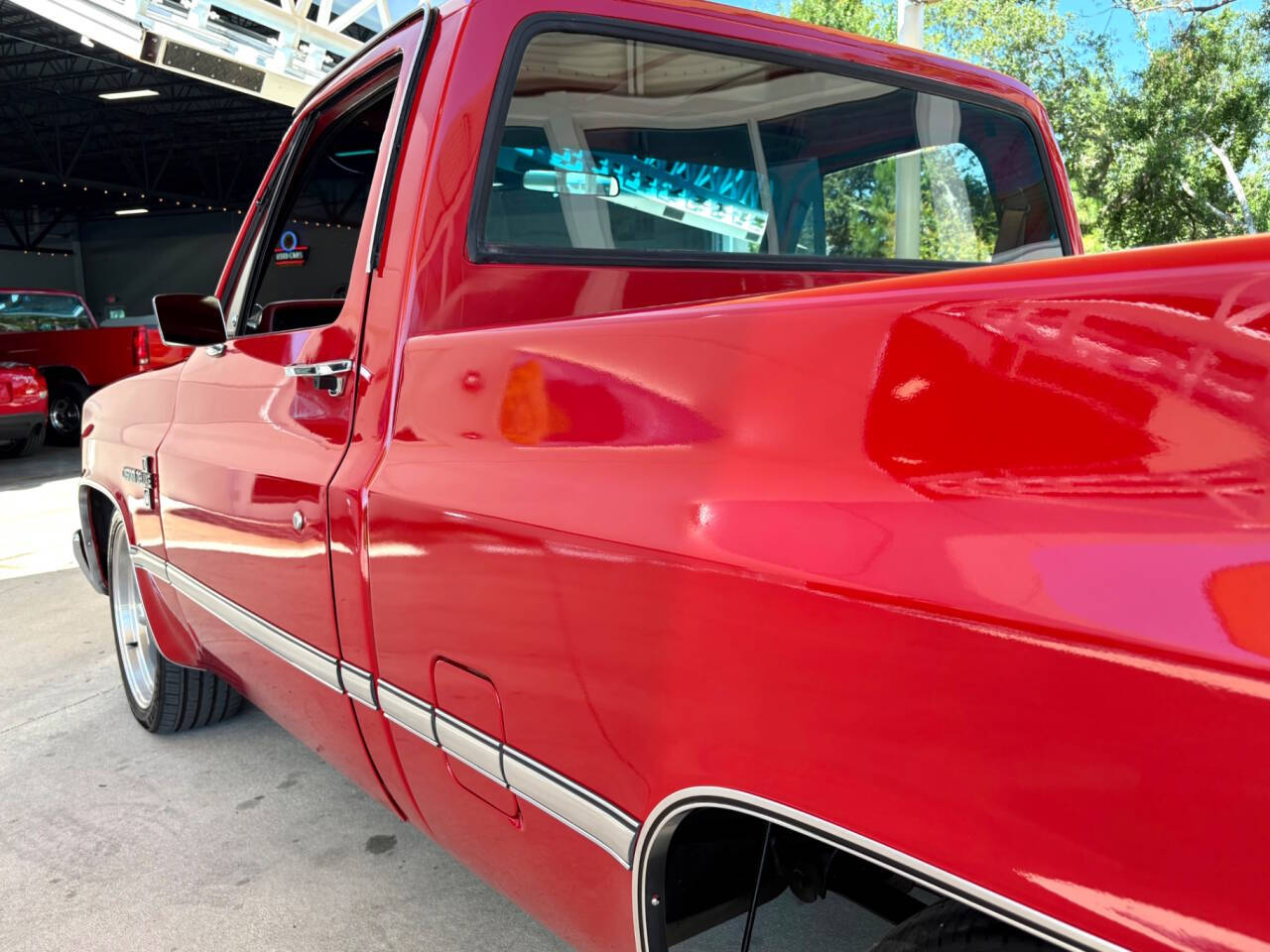 1987 Chevrolet R/V 10 Series 13
