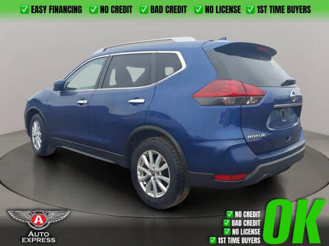 2018 Nissan Rogue SV