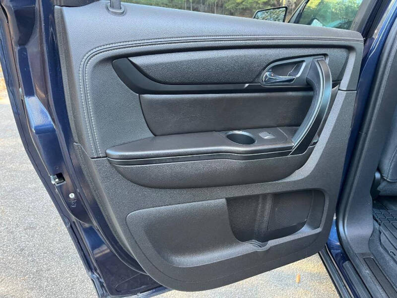 2016 GMC Acadia SLE-2