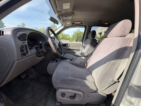 2004 Chevrolet TrailBlazer EXT LS