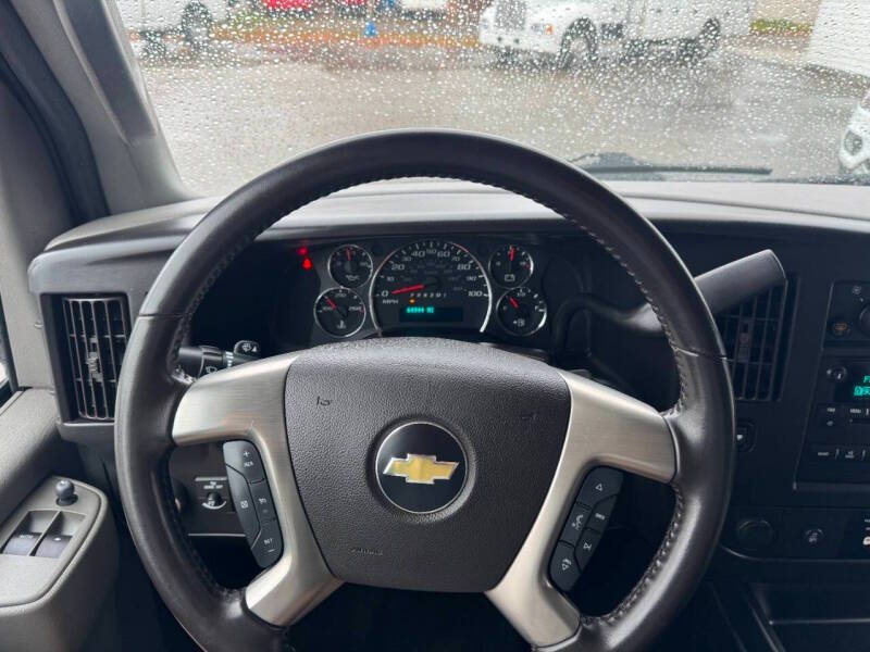 2017 Chevrolet Express LT 3500