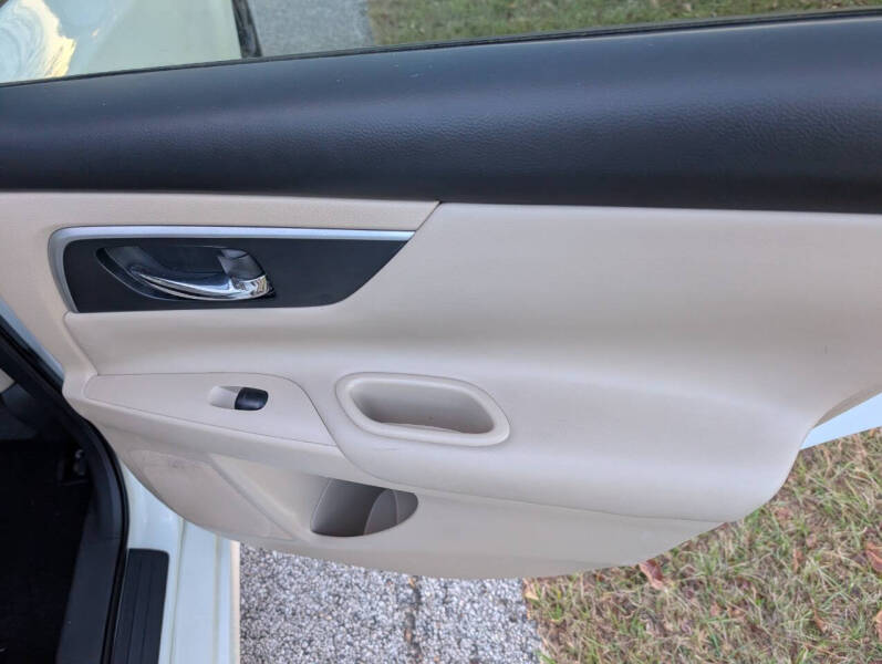 2017 Nissan Altima 2.5 SV