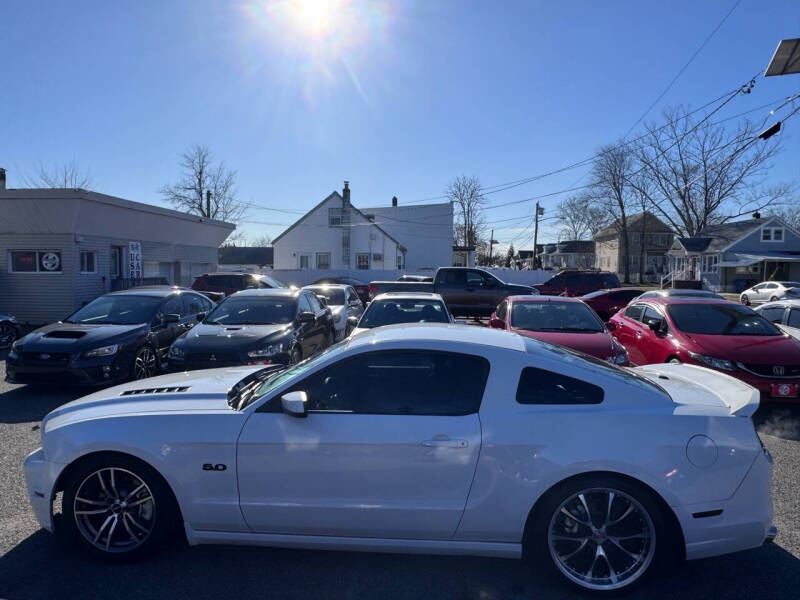 2014 Ford Mustang GT Premium photo 4