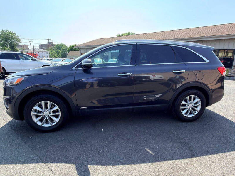 2018 Kia Sorento LX