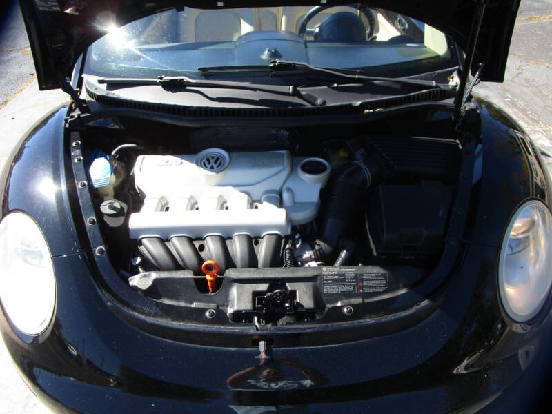 2008 Volkswagen New Beetle Convertible SE