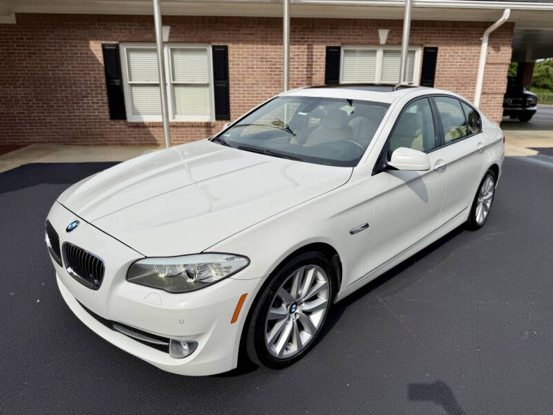 2012 BMW 5 Series 535i
