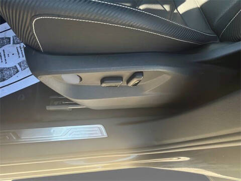 2024 Volkswagen Atlas Cross Sport SE 4Motion