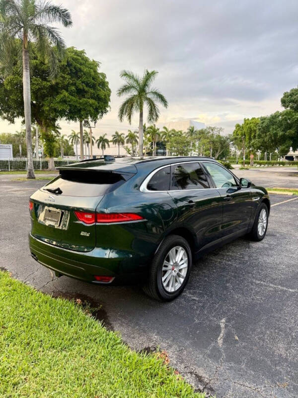 2017 Jaguar F-PACE 20d Prestige