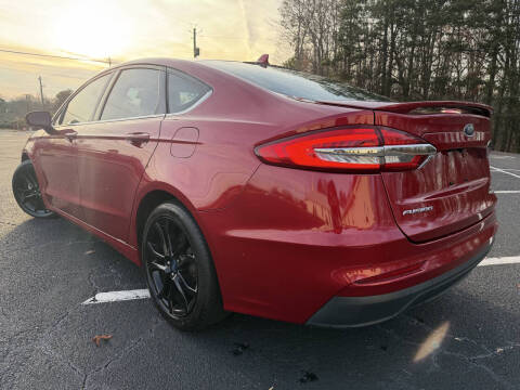 2020 Ford Fusion SE