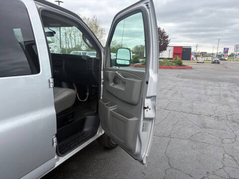 2017 Chevrolet Express LS 3500