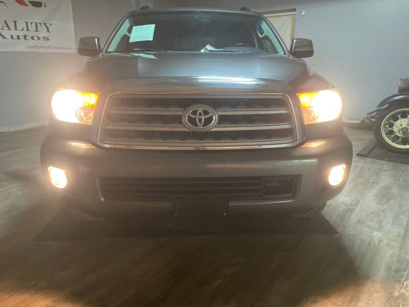 2011 Toyota Sequoia Platinum