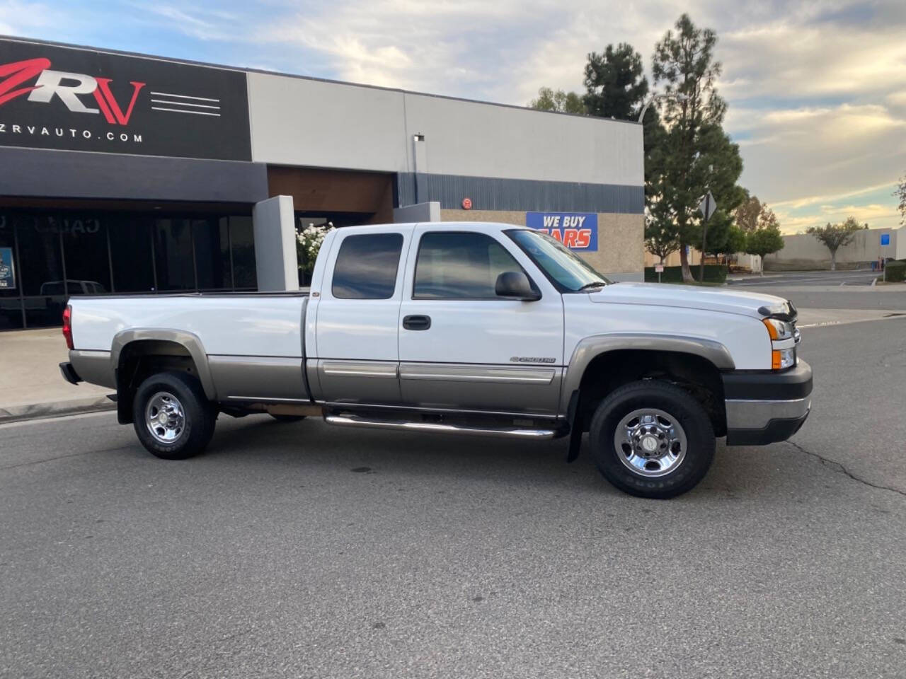 2006 Chevrolet Silverado 2500HD for sale at ZRV AUTO INC in Brea, CA