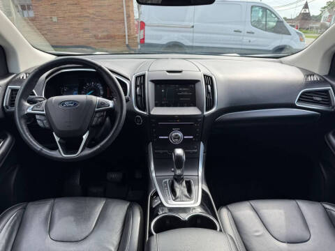 2018 Ford Edge Titanium