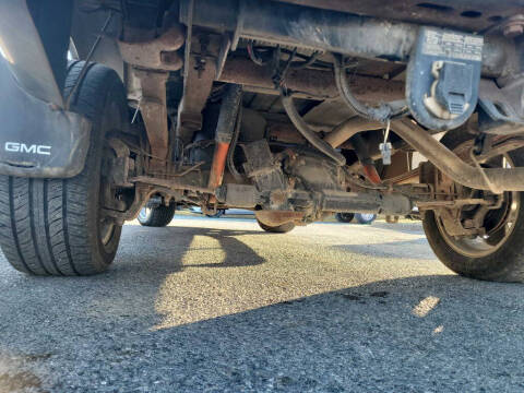 2003 GMC Sierra 1500 Denali