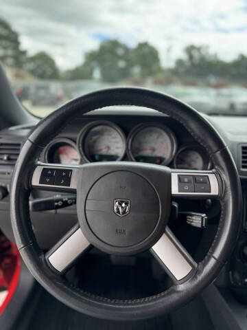 2010 Dodge Challenger SRT8