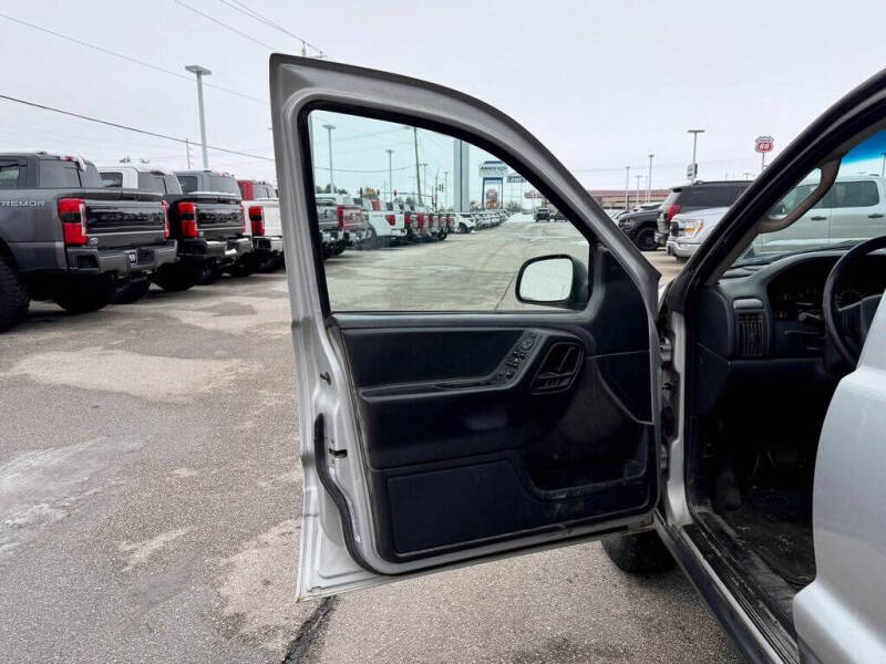 2004 Jeep Grand Cherokee Laredo