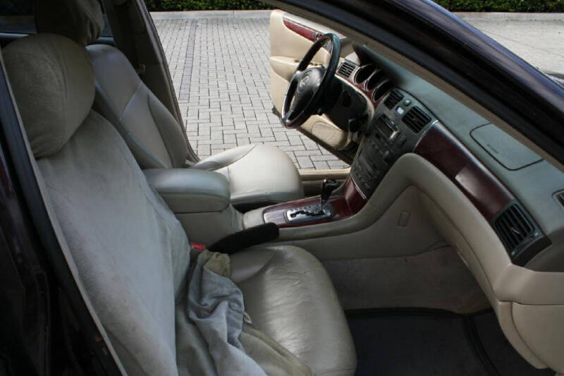 2002 Lexus ES 300